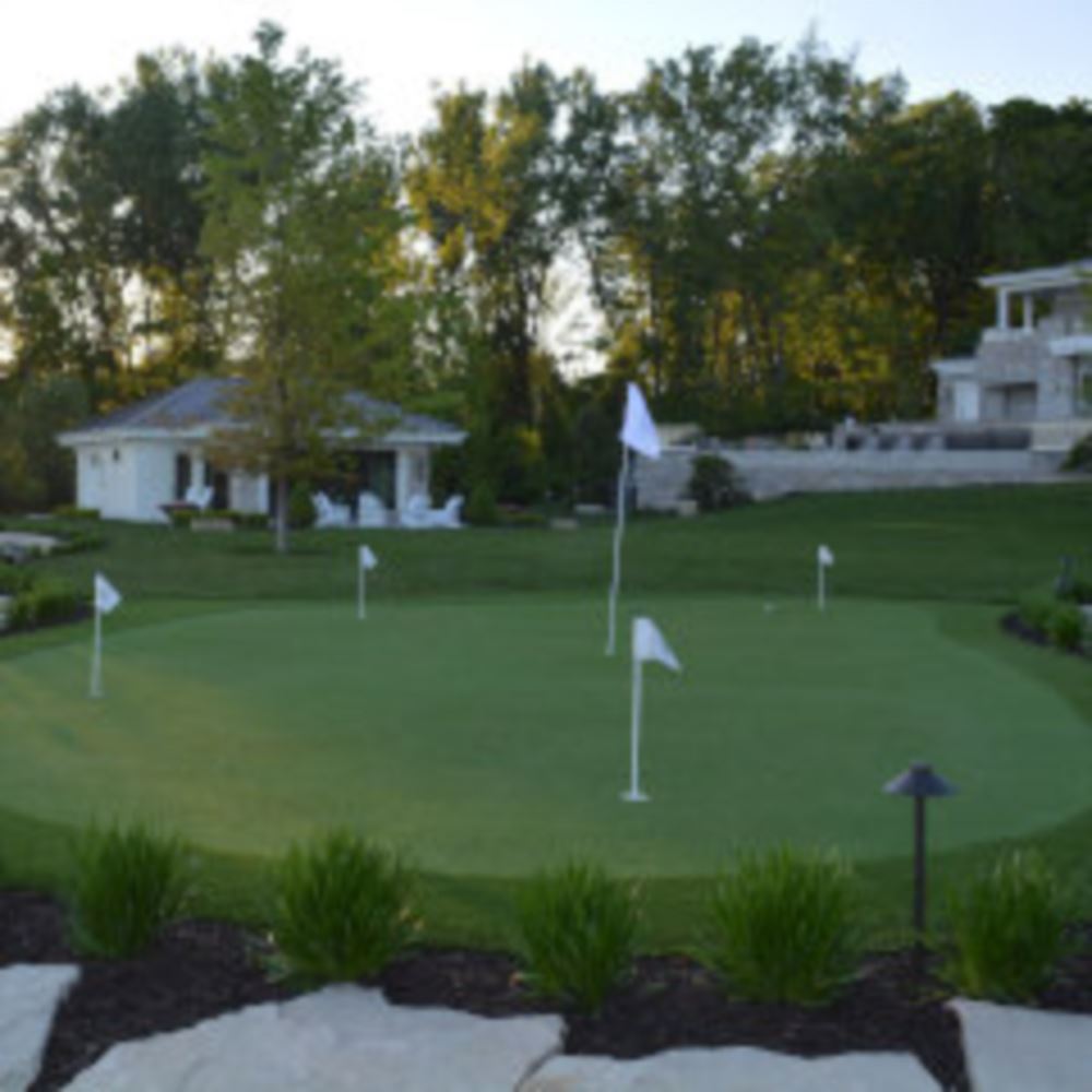 Artificial Golf Greens Maintenance Tips in Vancouver